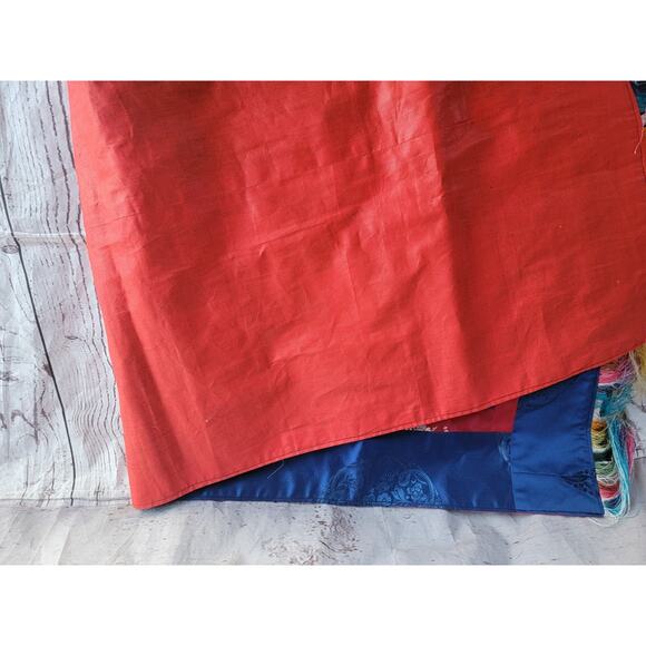 Silk Multi Color Triangle Quilted Table Runner With Fringe Possibly Handmade 36" - Picture 13 of 13